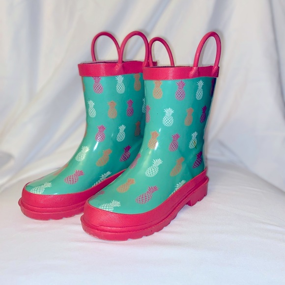 lily & dan Other - 🔥🔥3 for $24🔥🔥Kids rain boots - size 9/10